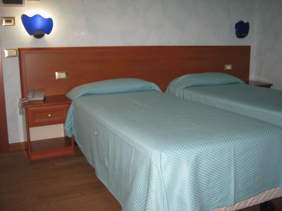 Hotel Villa D'Evoli Castropignano Quarto foto